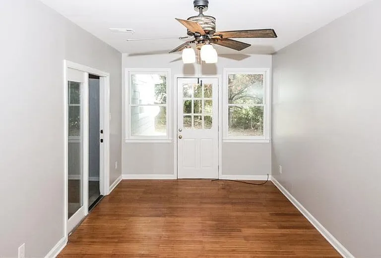 5075 Winters Chapel Rd — Photo 46