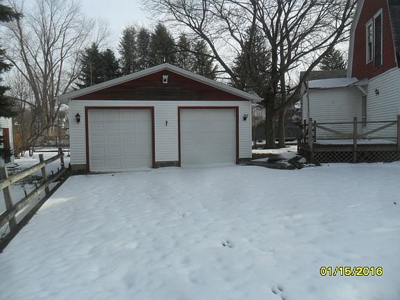 5th image of 2403 Maple Ave