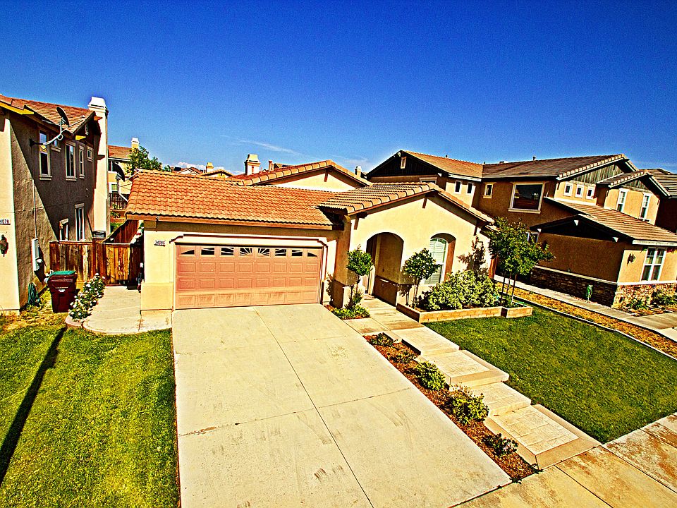 1st image of 34086 Pamplona Ave
