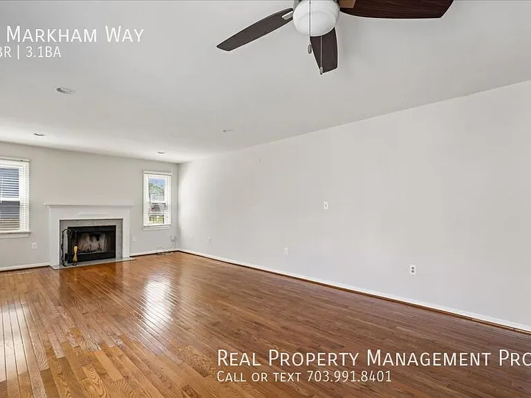 4 Markham Way — Photo 18