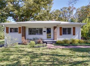 2219 Falmouth Rd, Charlotte, NC 28205