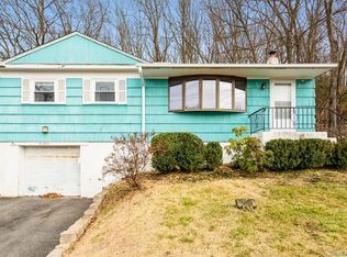 1891 Carhart Ave, Peekskill, NY 10566