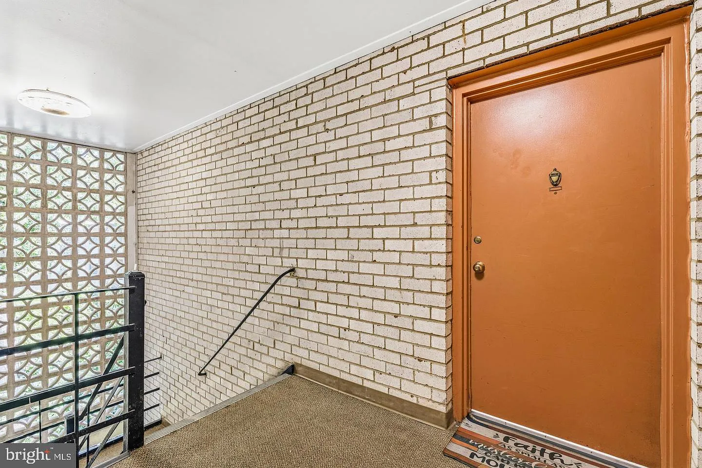 2 bed, 1.0 bath, 1007 sqft, $2,400 — Photo 4