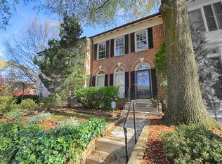6115 Wellington Commons Dr, Alexandria, VA 22310