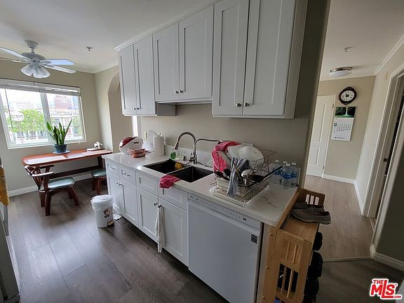 4th image of 2811 W Francis Ave Unit 304
