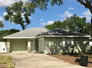 2415 9th Ave E, Palmetto, FL 34221