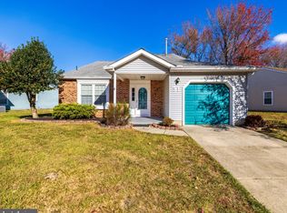 31 Lakebridge Dr, Deptford, NJ 08096