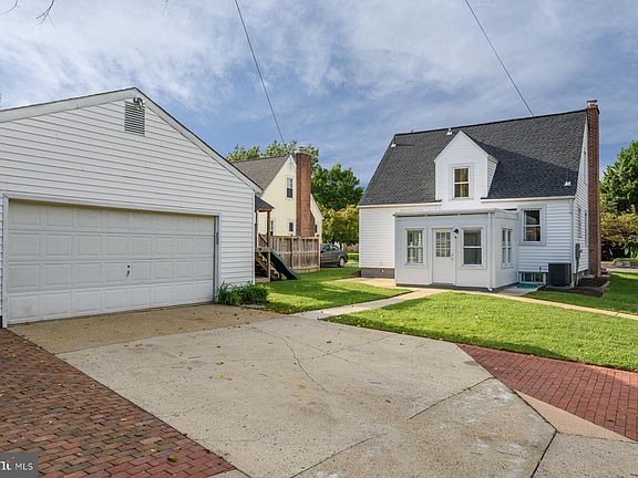 5th image of this home
