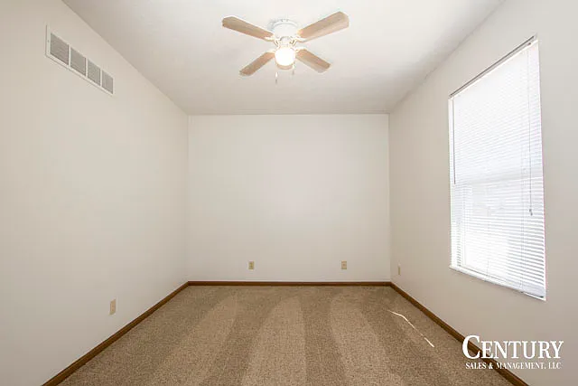 951 Furnas Ave — Photo 16