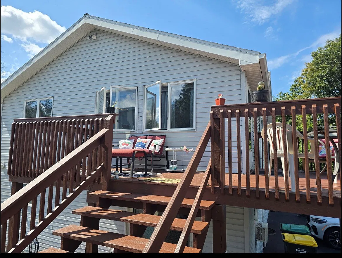 36 Acre Pl — Photo 1