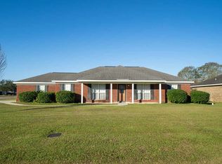 19665 O'Brian Ave, Robertsdale, AL 36567