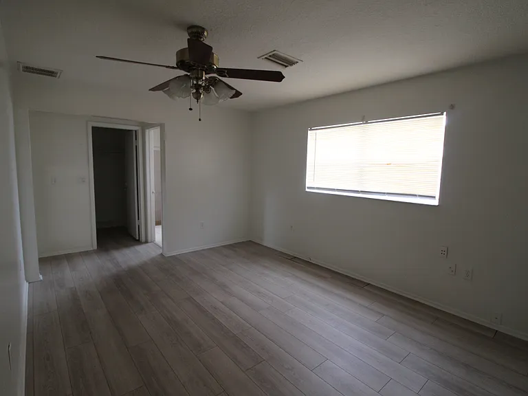 5565 Baffin Cir — Photo 5