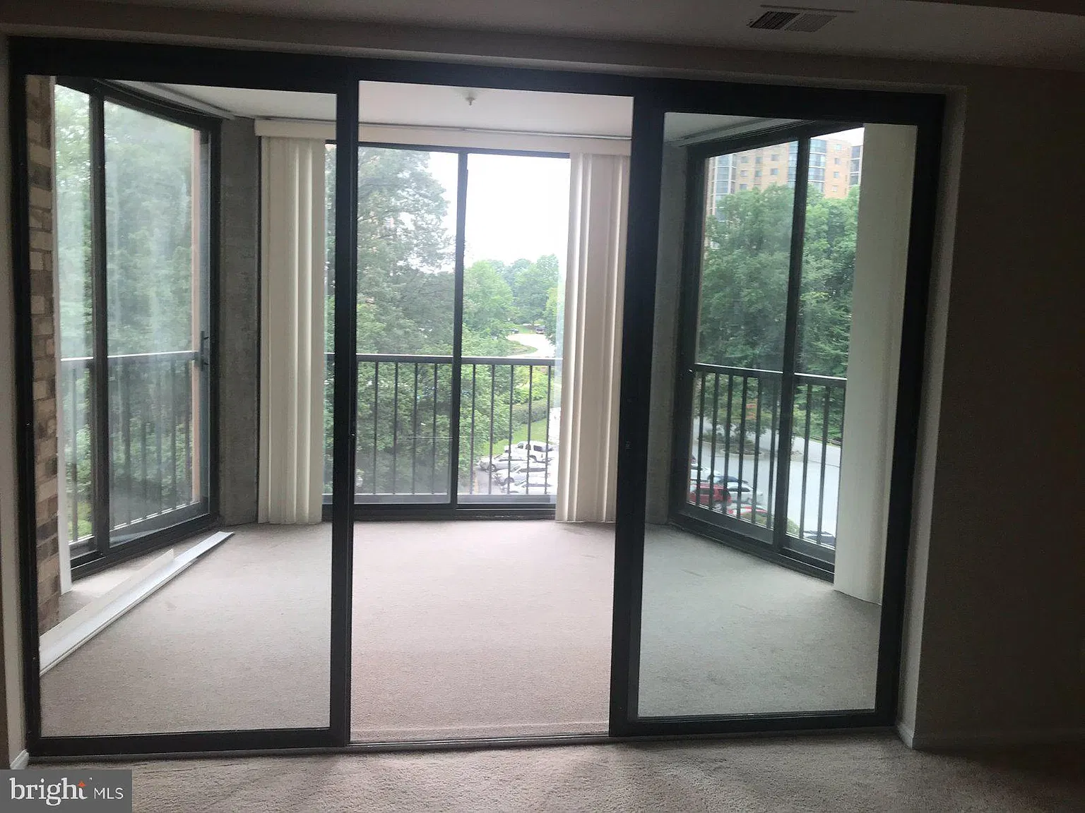 5903 Mount Eagle Dr — Photo 2