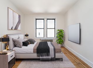 26-80 30th St #6J, Astoria, NY 11102