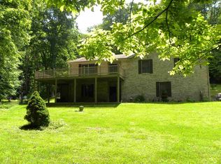 6450 Blue Creek Rd, Nashville, IN 47448