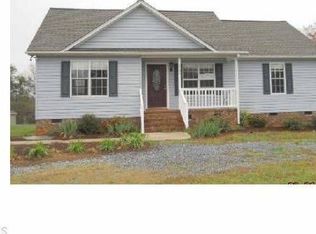 2735 Mamie May Rd, Franklinville, NC 27248