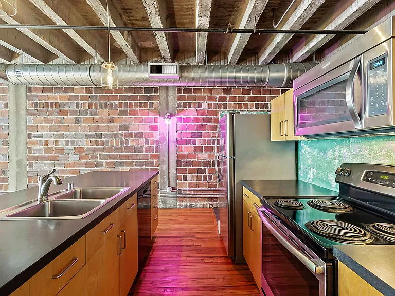Buerger Brother Lofts — Photo 31