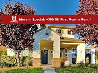 9595 Crisswell Dr, Elk Grove, CA 95624