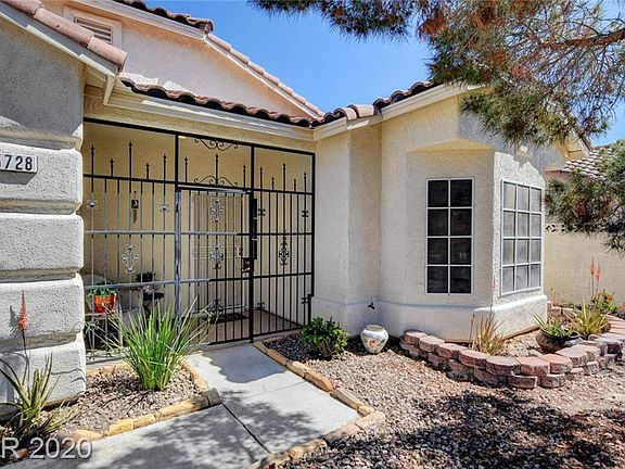 3rd image of 5728 Crystal Ocean St