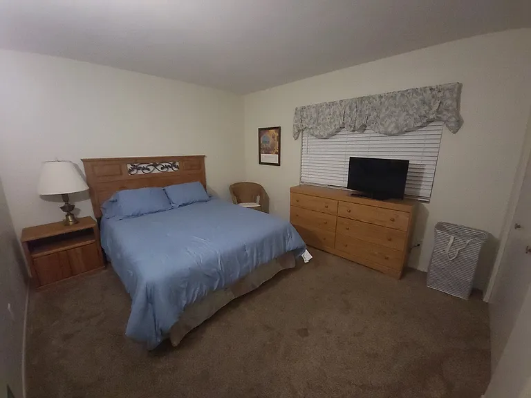 Second bedroom