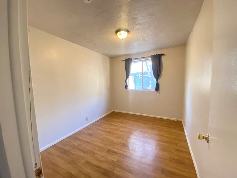 363 N 300 W — Photo 1