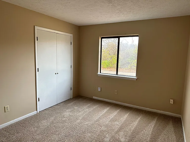 460 Lenney Dr #1 — Photo 13