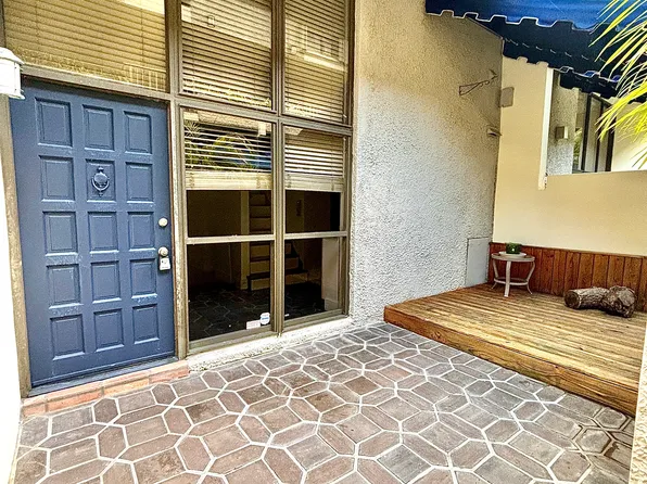 2666 Tigertail Ave APT 114, Miami, FL 33133