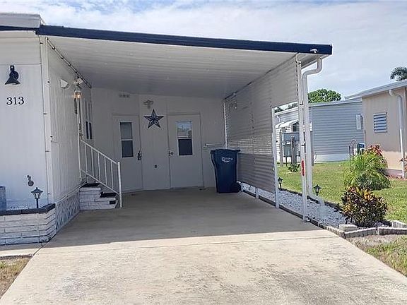 3rd image of 313 Danube Cir
