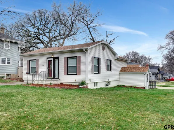 4316 Hillside St, Lincoln, NE 68506