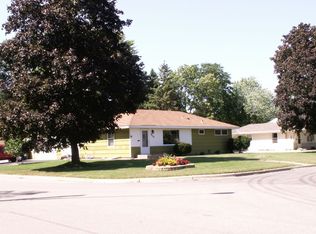 9336 5th Ave S, Bloomington, MN 55420