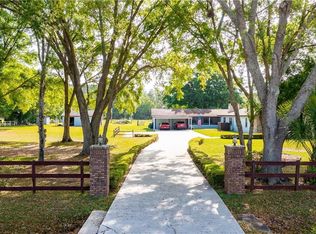 997 Appaloosa Rd, Tarpon Springs, FL 34688