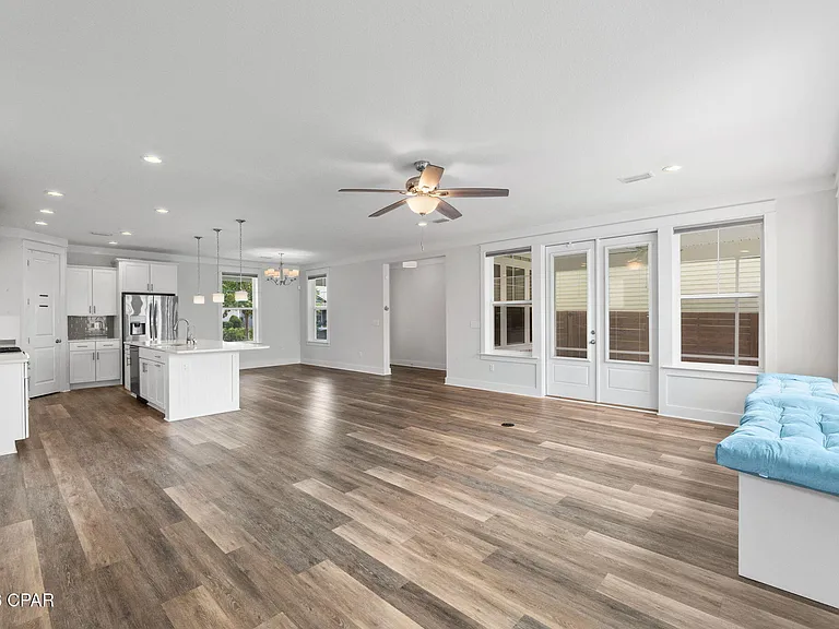 1816 Discovery Loop — Photo 16