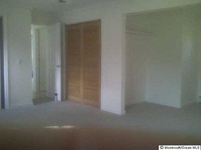 5th image of 417 W Lake Dr
