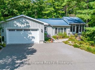 36 Rosemary Rd, Tiny, ON L0L2T0