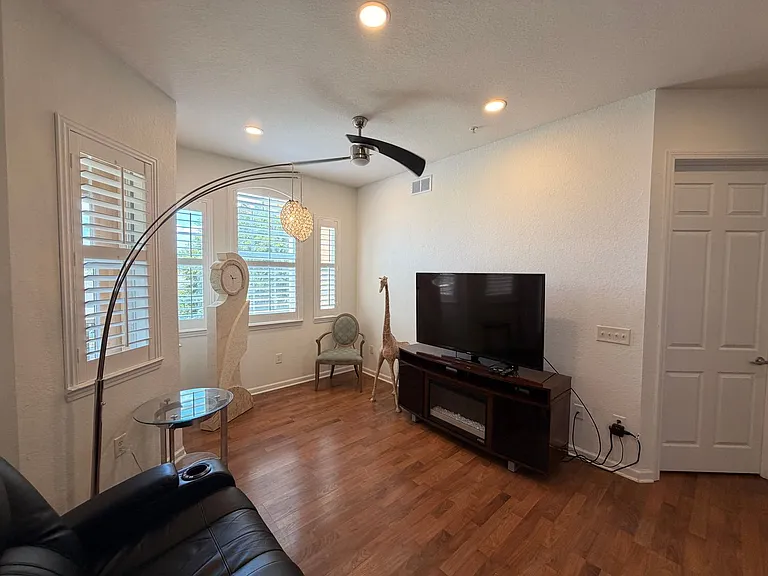 719 Terrace Ridge Cir — Photo 26