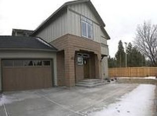 61108 Brown Trout Pl, Bend, OR 97702