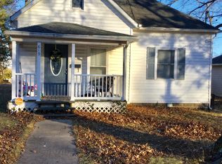 619 N Almond St, Carbondale, IL 62901