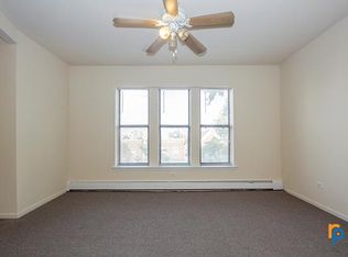 4007 S Ellis Ave APT 109, Chicago, IL 60653