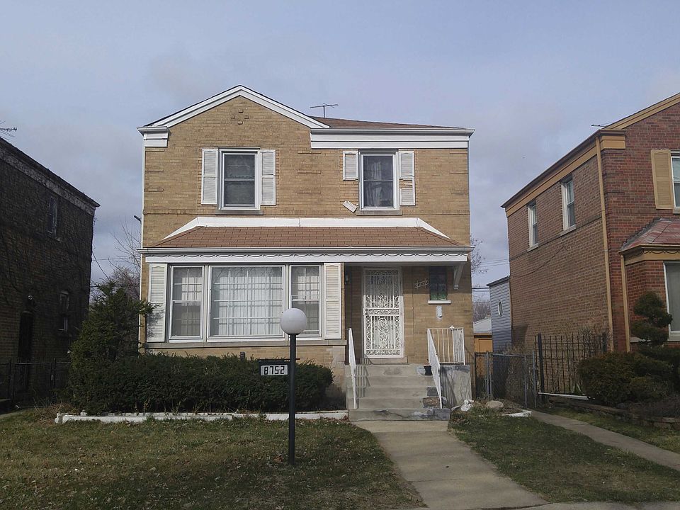 1st image of 8752 S Dorchester Ave