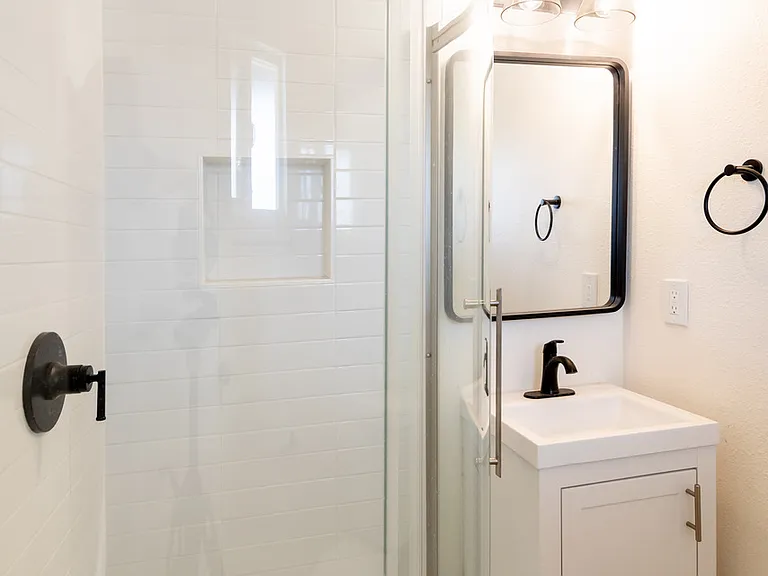 6563 Oasis Ave #4 — Photo 8