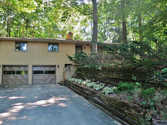 2nd image of 9561 Hillside Dr