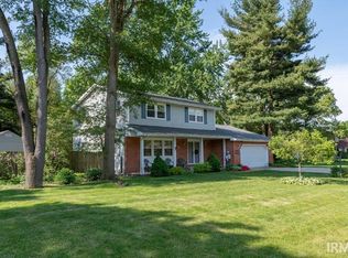 16922 Colony Dr, South Bend, IN