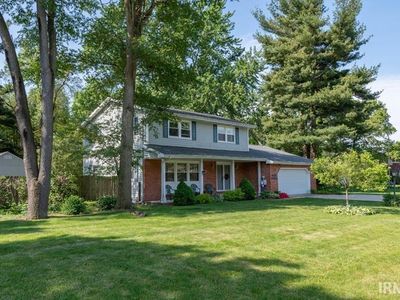 16922 Colony Dr, South Bend, IN, 46635