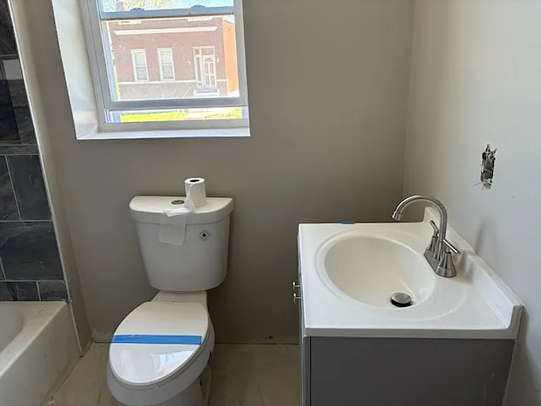 5200 Von Phul St — Photo 10