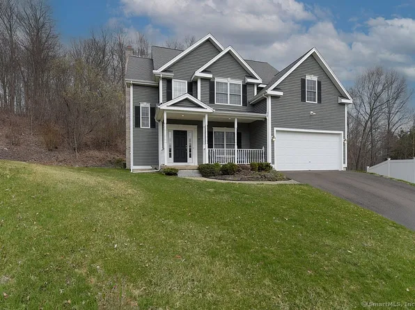 23 Curry Lane, East Hampton, CT 06424