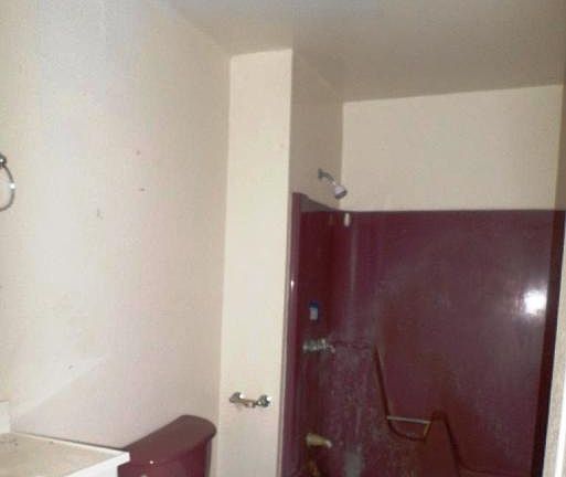 5th image of 612 Pitts Creek Ln