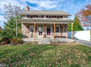 169 Walnut Hill Rd, Millersville, PA 17551