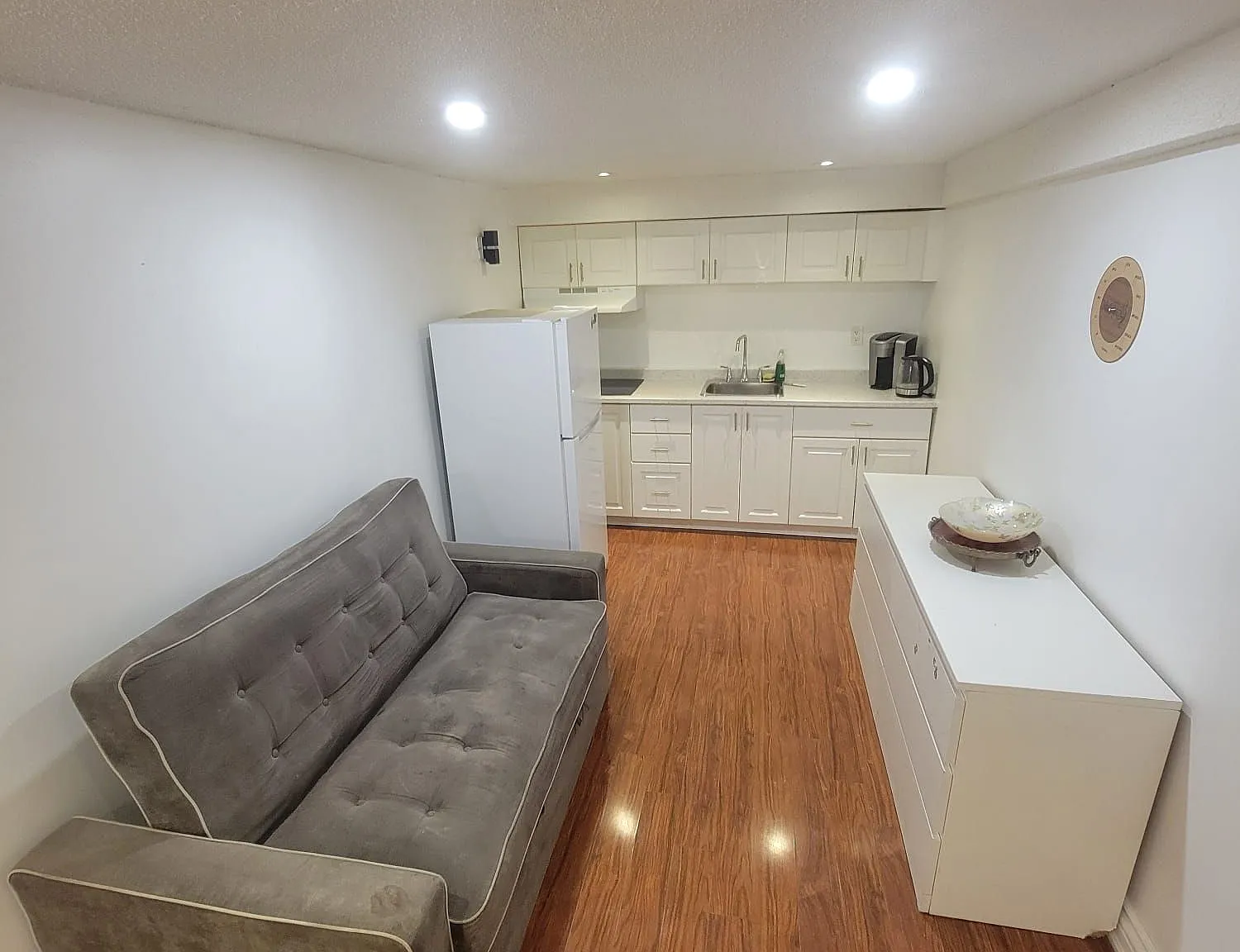 1 bed, $1,350 — Photo 2