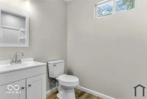 418 Harlan St — Photo 10