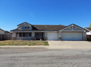 1009 Armstrong St, Lompoc, CA 93436